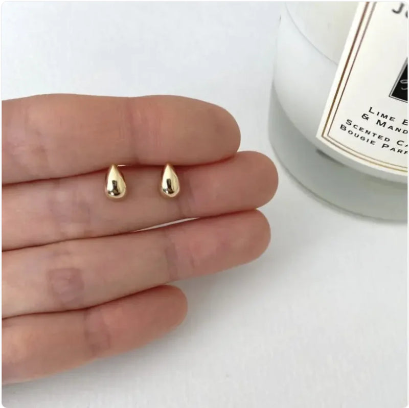 Minimalist Water Drop Earrings
